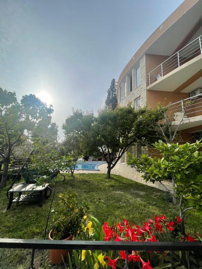 Apartment Villa Elena 巴尔 外观 照片