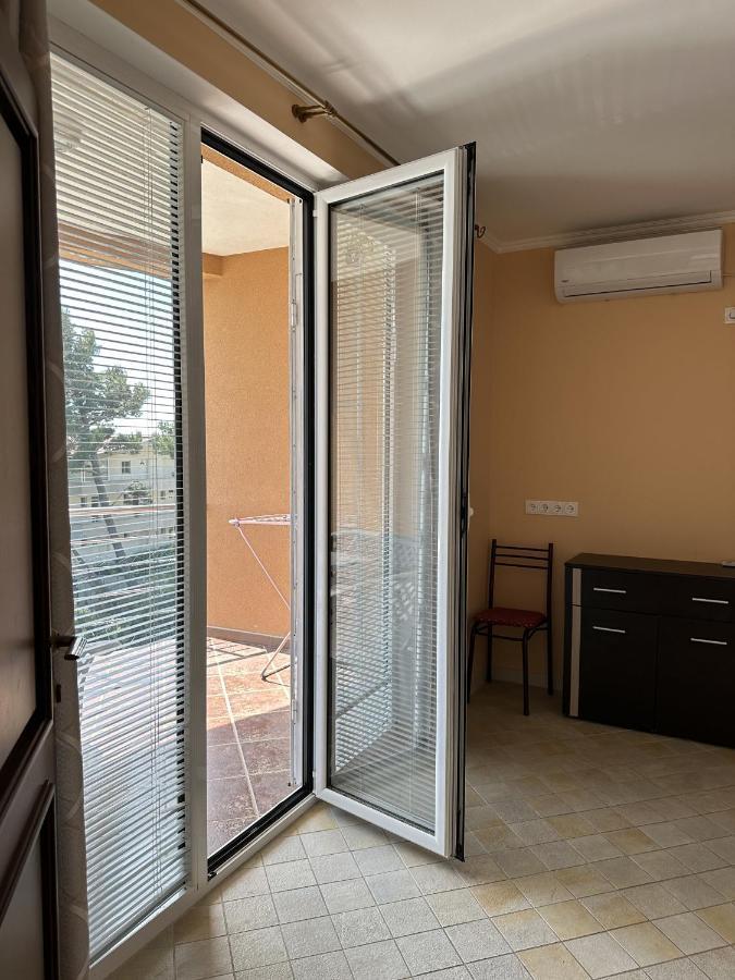 Apartment Villa Elena 巴尔 外观 照片
